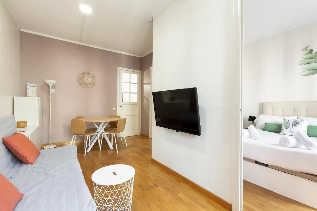 Stay U-Nique Apartments Consell برشلونة